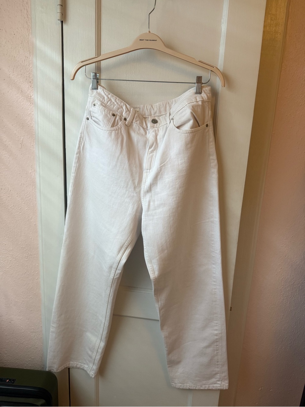 Zara White High-Rise Straight Leg Jeans